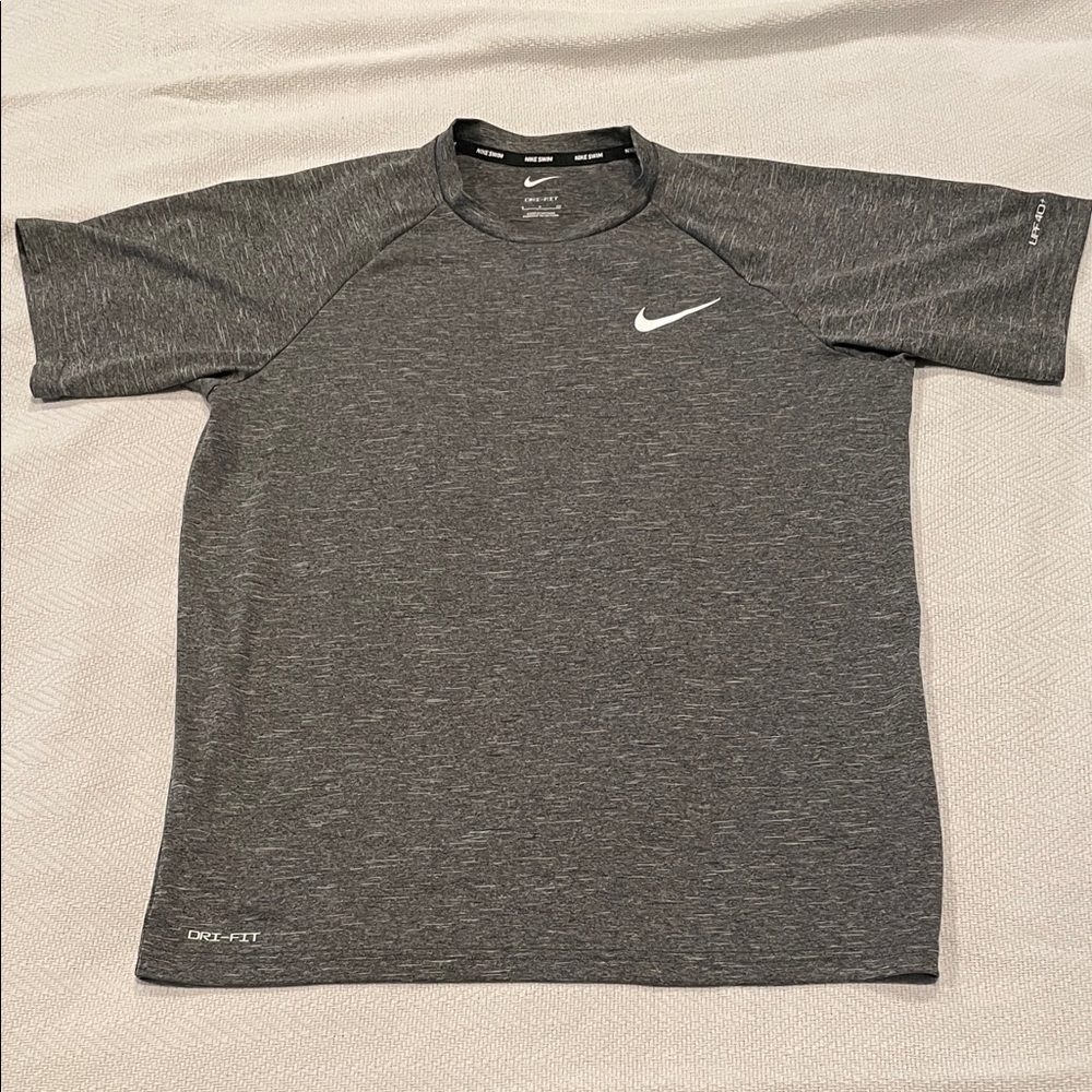 Nike Men’s Gray Dri Fit Swim Shirt UPF 40+, Size Small